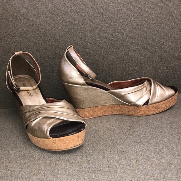 Clara Barson Platform Sandals, Size 9 (39) - Picture 4 of 8